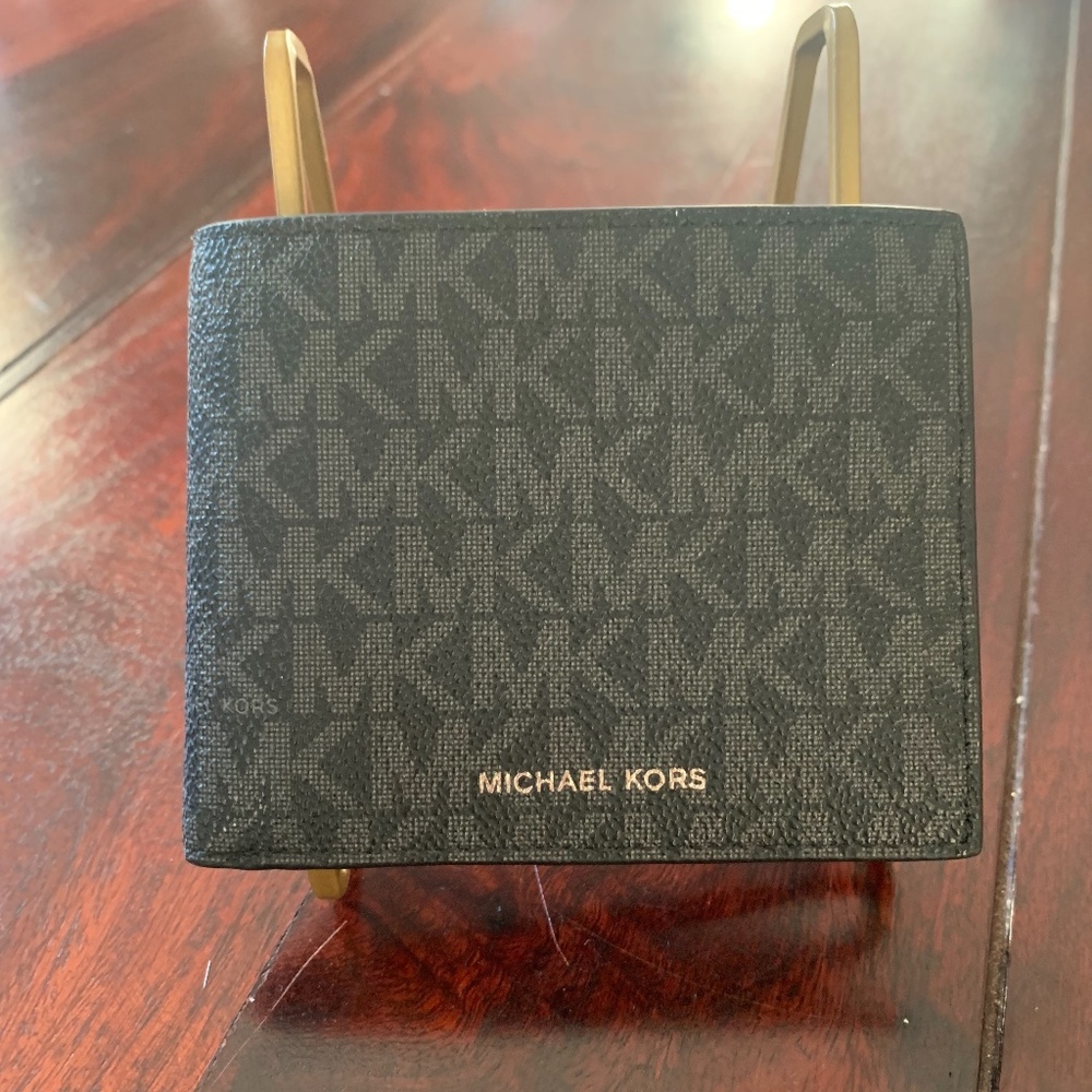 Michael Kors Jet Set Slim Men's Billfold--New in Box